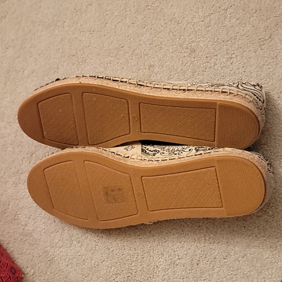 Tory Burch Espadrilles NWT 7.5 - Picture 4 of 6